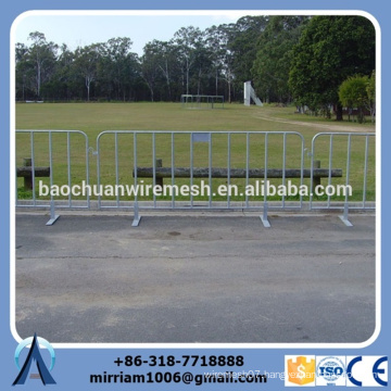 resonable price Outdoor used welded hot dip galvanized Crowed Control Barrier